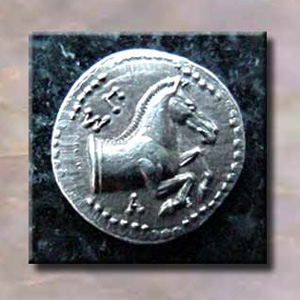 EagleSnakeHorseDS12MMFront