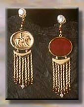 6 LionReverseCarnEarrings