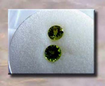 PeridotRoundDS