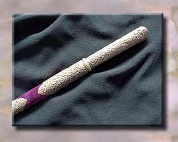 ArmsPurpleVelvetKnife2