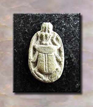 ScarabAmulet1DS